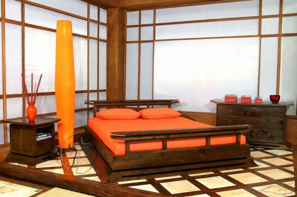 Bedroom Minimalist Bedrooom In Orange Bed Mattress On Wooden Divan Chic Bedroom Ideas Has Perfect Coloring Theme