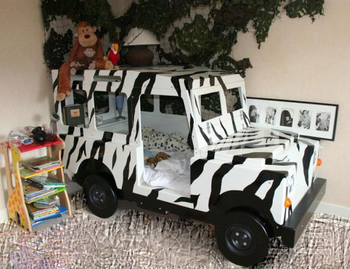 Charming Black White Boys Room With Safari Jeep Beds Kids Room