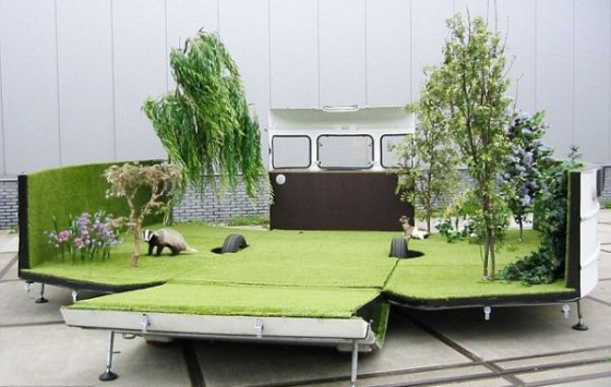 Garden Garden Caravan 560x355 Breathtaking Mobile Mini Garden Design Inspirations