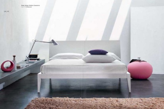 Bedroom Modern White Pink Bedroom 560x373 Glamorous Elegant And Luxurious Bedroom Design Ideas