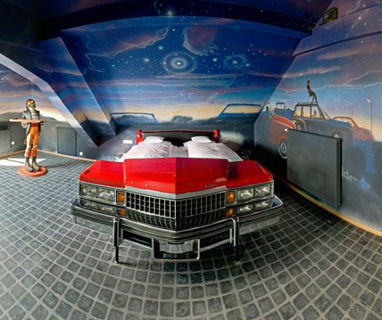 Room Design For Red Car Enthusiasts With Extraordinary Wall Interior Design