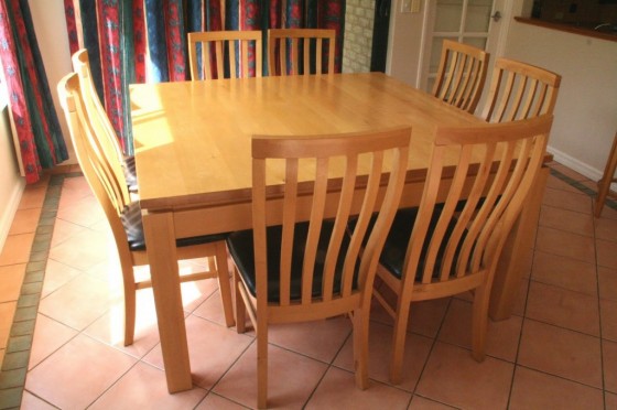 Dining Room Simple Modern Solid Teal Square Tables Sets1 560x372 Enchanting Expandable Wooden Dining Table Design