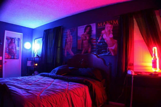 Teen Room Ideas Dark Bedroom With Cool Light Touched 560x373 Architecture