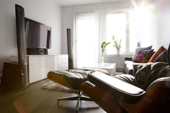 Comfortable Living Room With Tv Setup Living Room