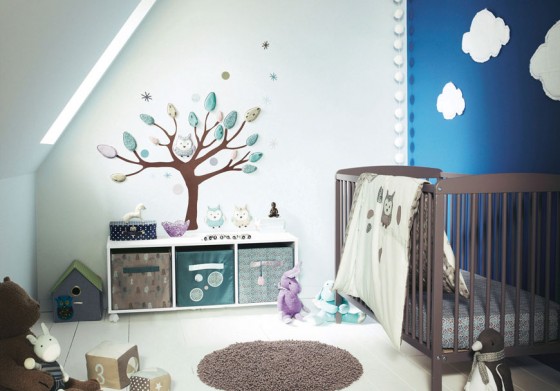 Cool Chocolate Baby Cribs Design With Blue White Theme Ideas