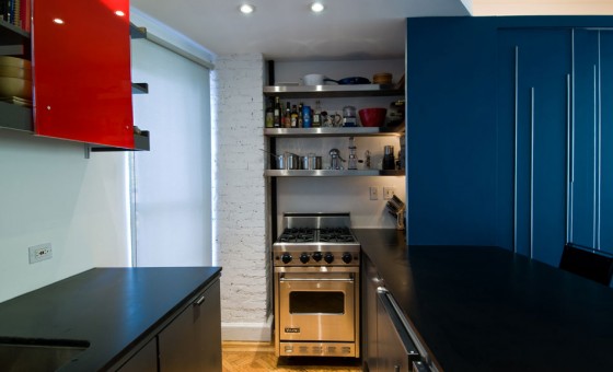 Apartment Stylish Tiny Kitchen Stainless Steel Terrific Smart Layout for Small Spart Apartment in Manhattan