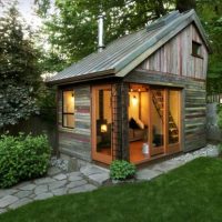 Garden Building Small Green Homes Charming-Small-Green-Homes