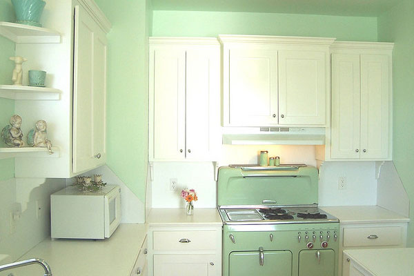 Kitchen Cool White Paint Cabinets Mesmerizing Paint Kitchen Cabinets White: Brighter Results for New Kitchen Colors